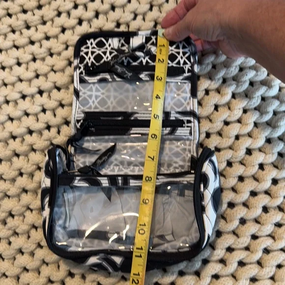 Vera Bradley jewelry/make up hanging organizer - Picture 12 of 13